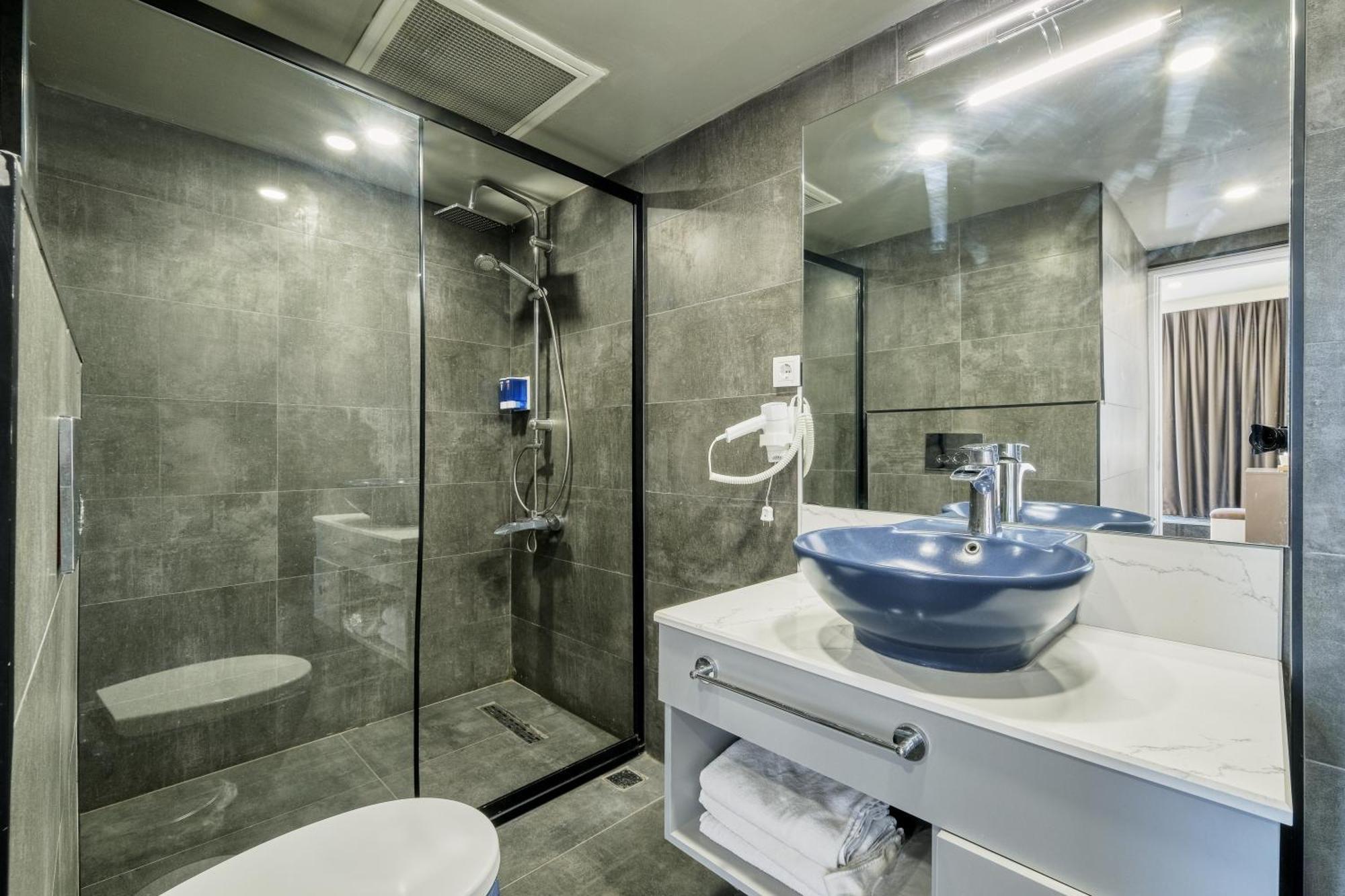 Duck Otel Истанбул Екстериор снимка