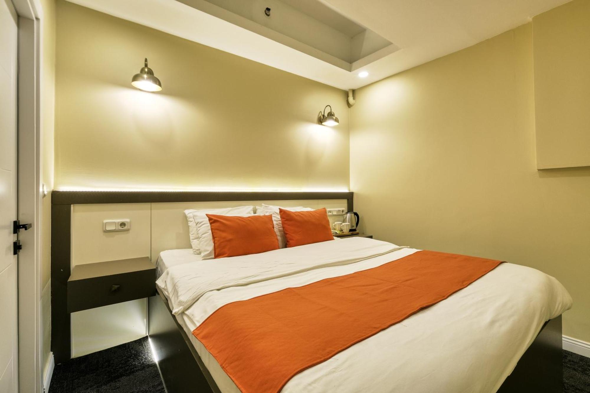 Duck Otel Истанбул Екстериор снимка