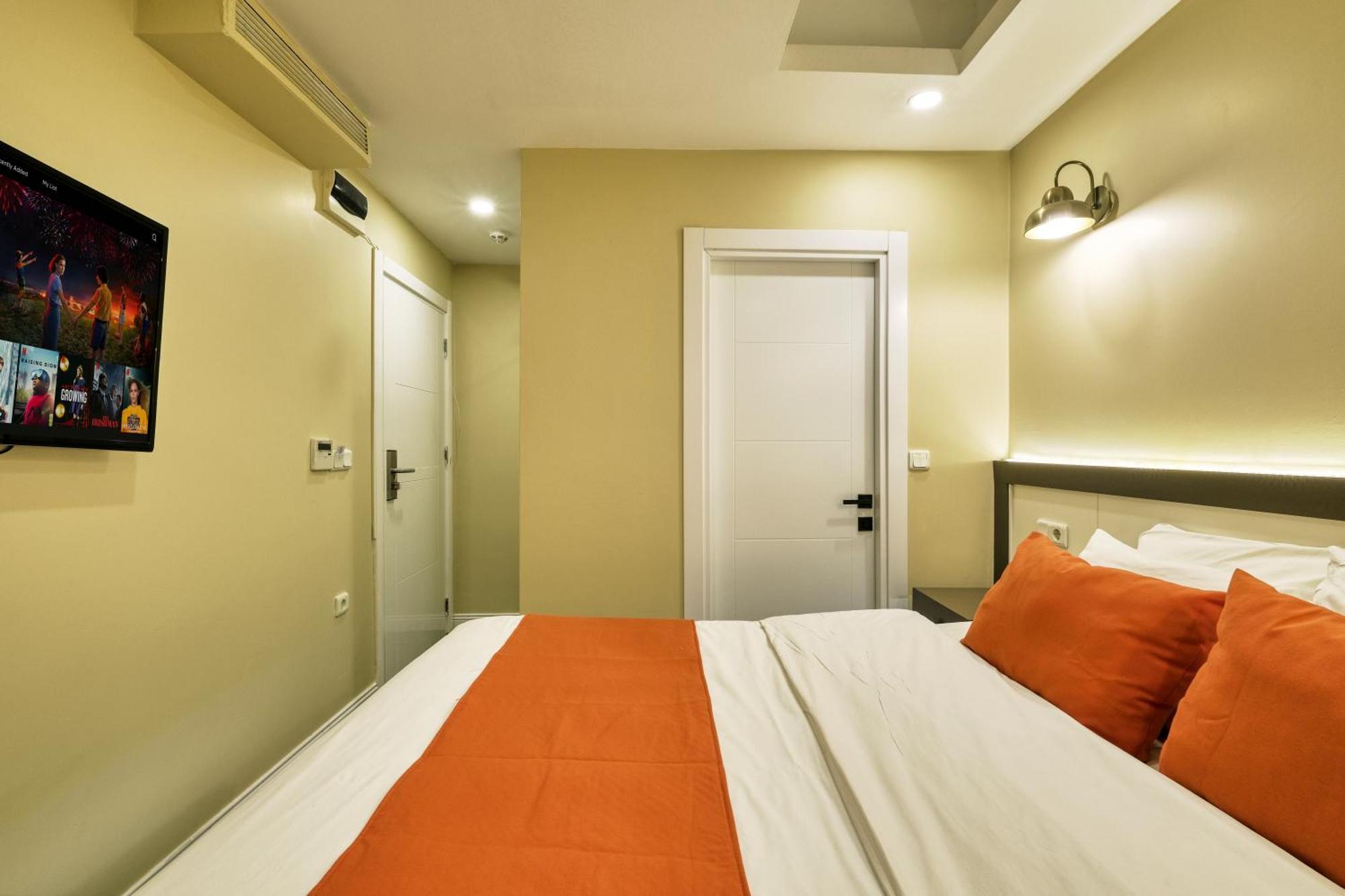 Duck Otel Истанбул Екстериор снимка