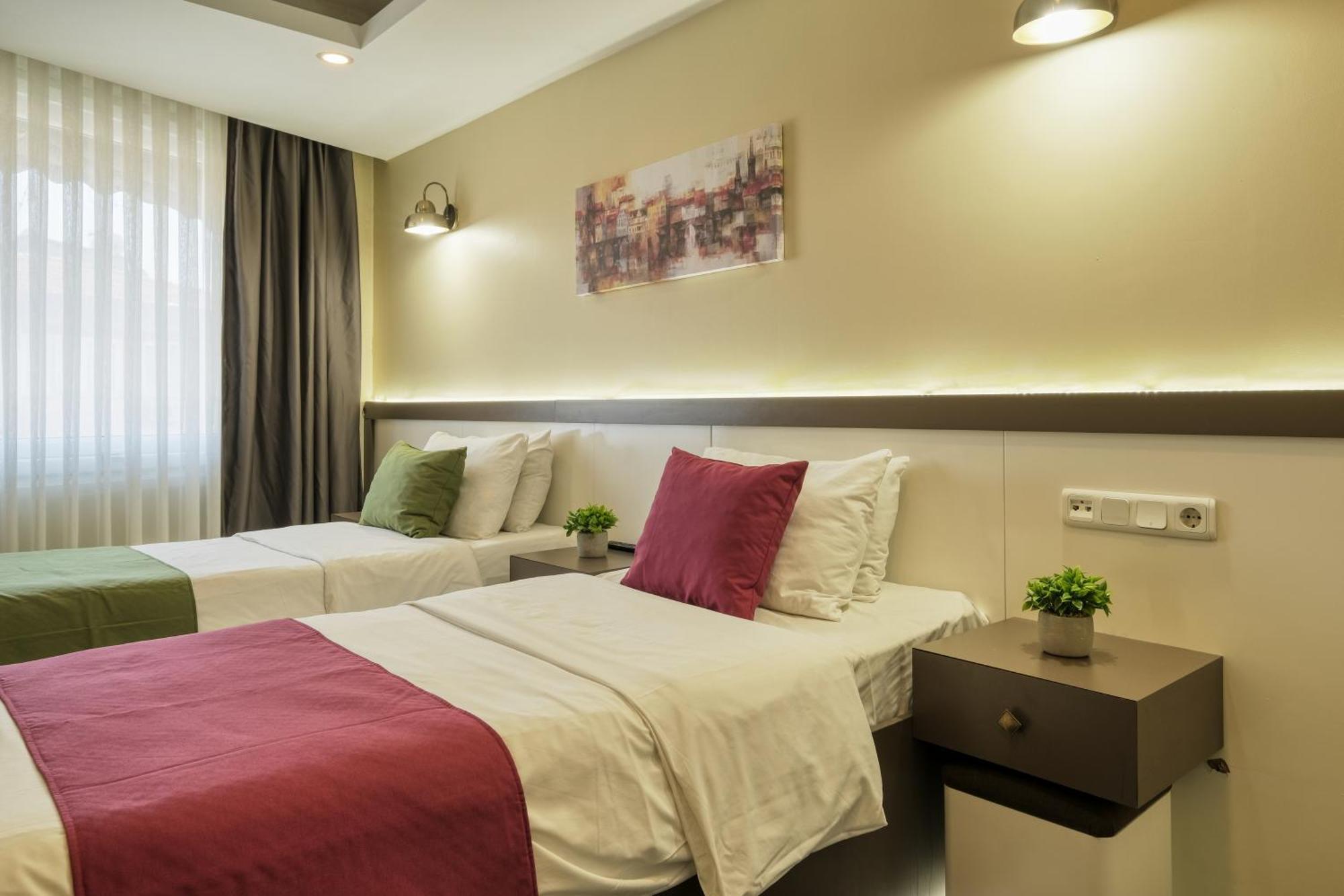 Duck Otel Истанбул Екстериор снимка